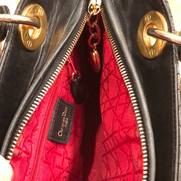 π(LAST CHANCE) CHRISTIAN DIOR
CANNAGE LAMBSKIN - Picture 4 of 8